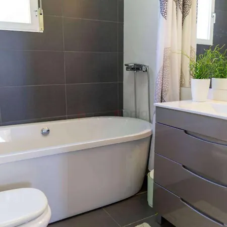 Villa Rapunzel - 30 Mins From Alicante And Close To Everything *